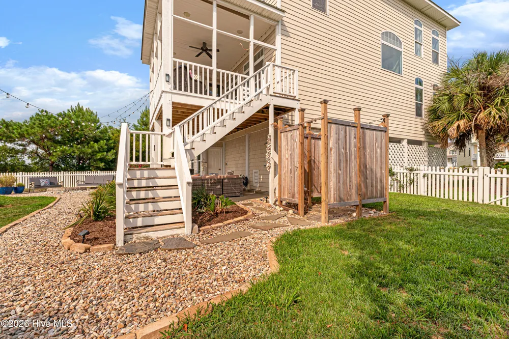 524 Shipmast Court #& Slip #4 Beaufort, NC 28516