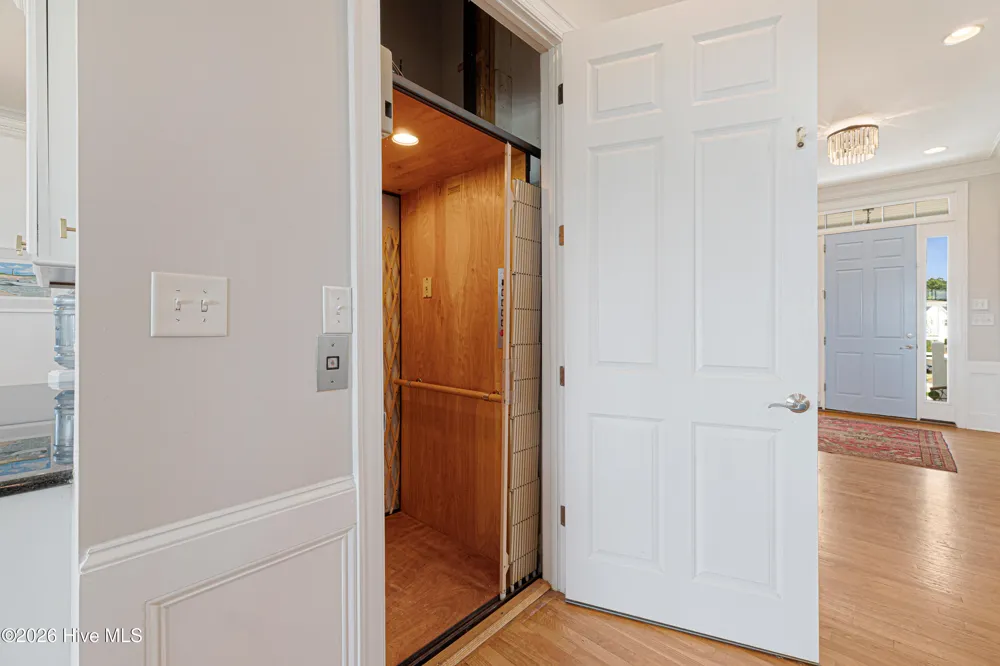 524 Shipmast Court #& Slip #4 Beaufort, NC 28516