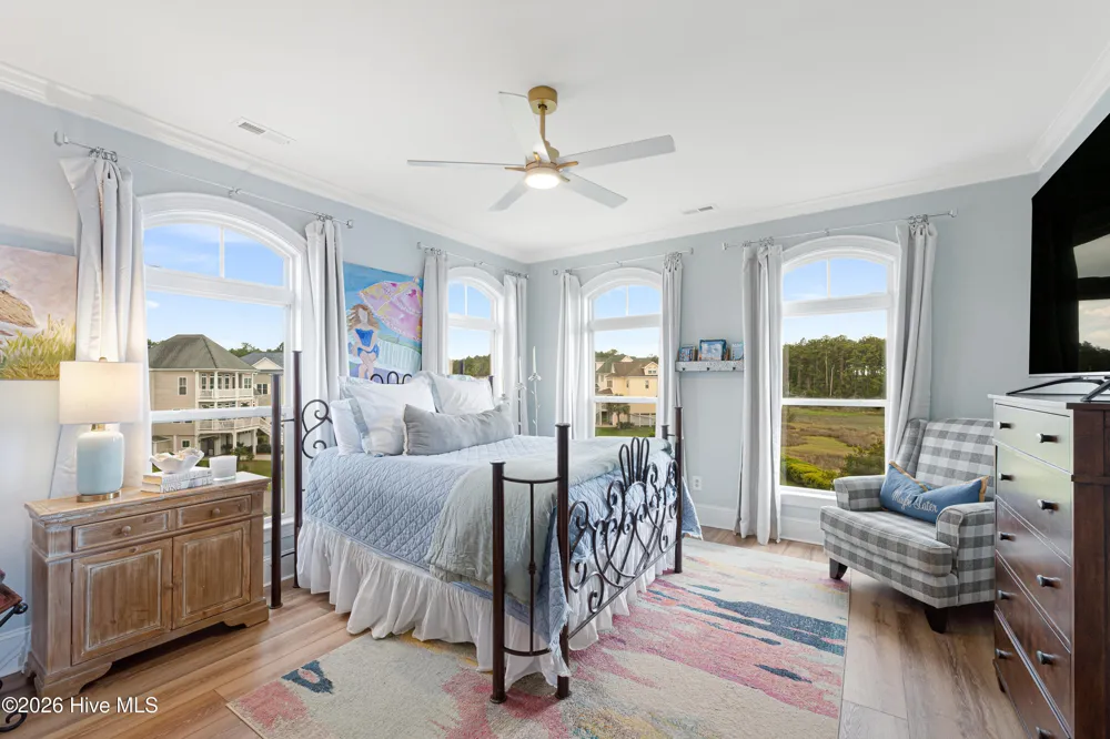 524 Shipmast Court #& Slip #4 Beaufort, NC 28516