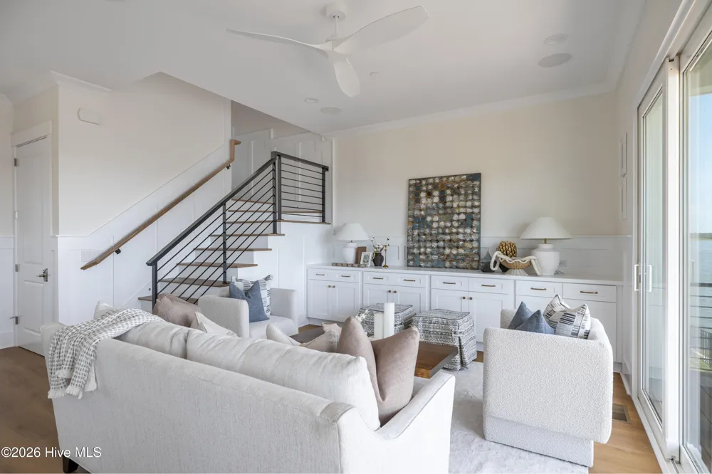 514 11th Street #B Morehead City, NC 28557