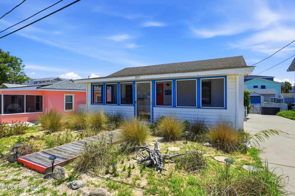 309 M AVENUE Kure Beach, NC 28449