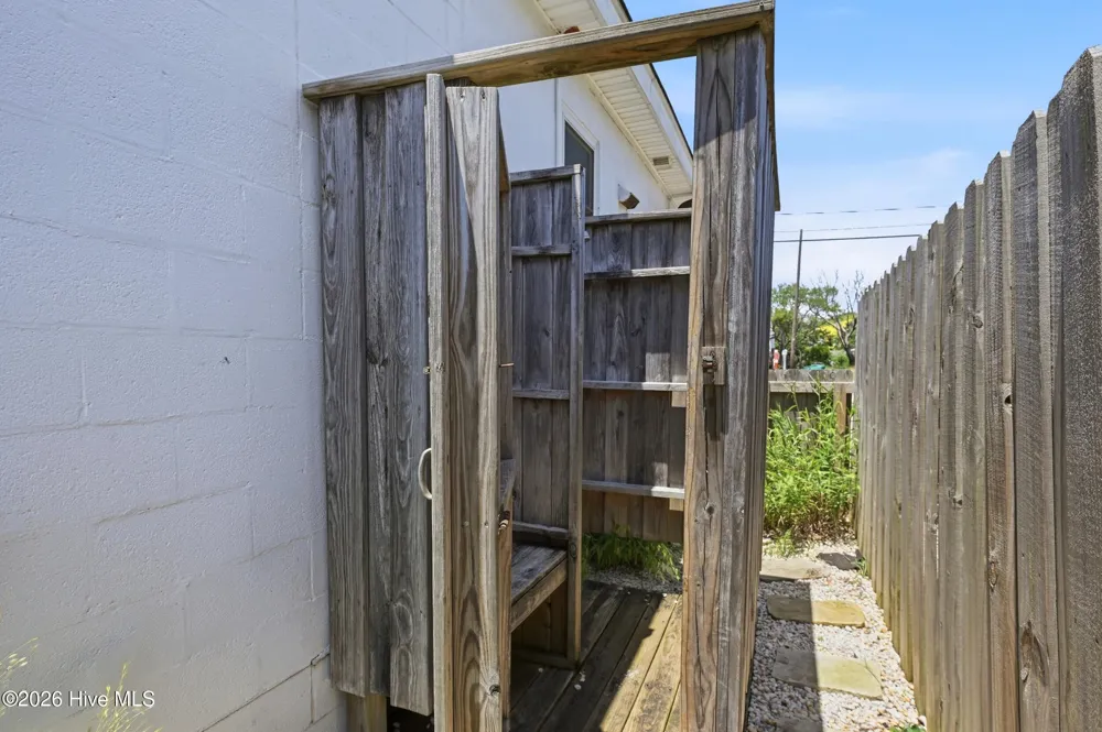 309 M AVENUE Kure Beach, NC 28449
