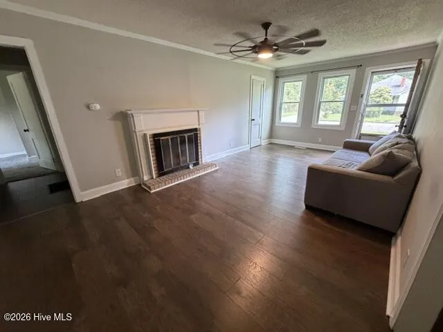 412 Midland Way Laurinburg, NC 28352