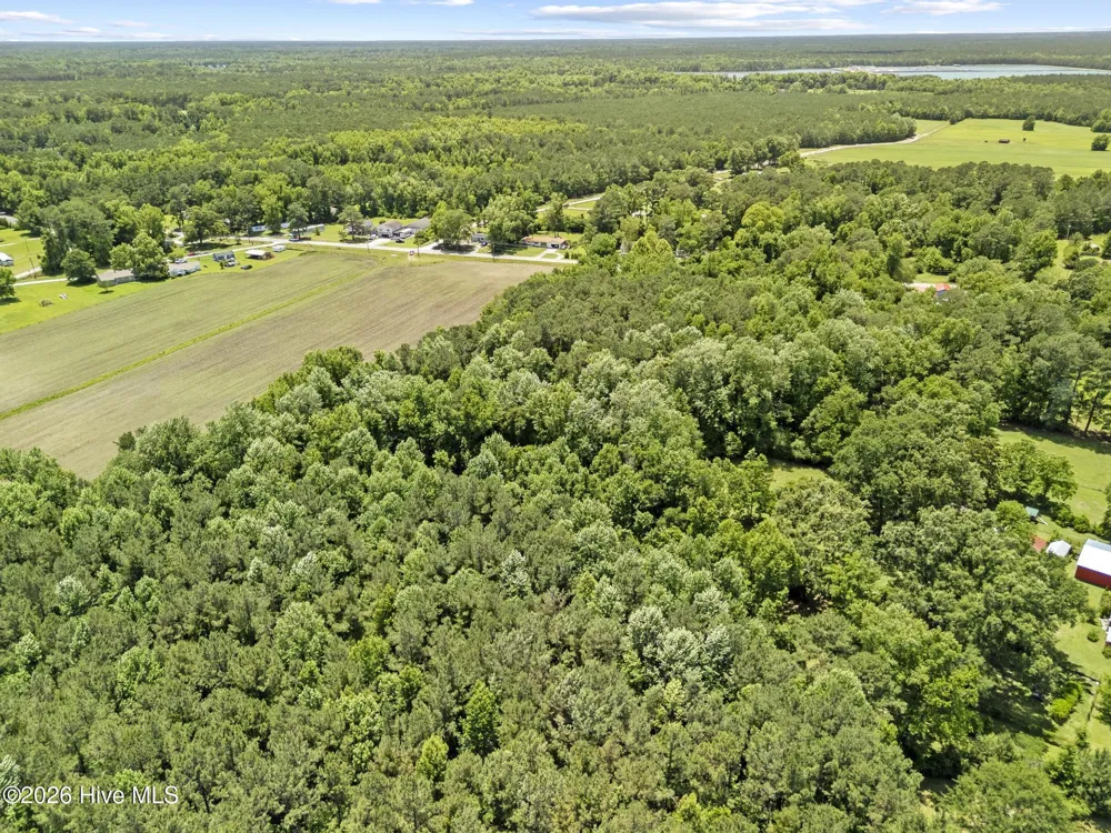 0000 Meadowview Road Jacksonville, NC 28540