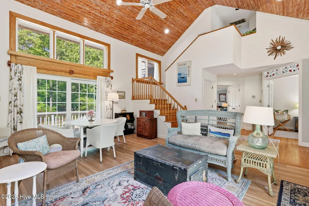 503 Audubon Drive Oriental, NC 28571