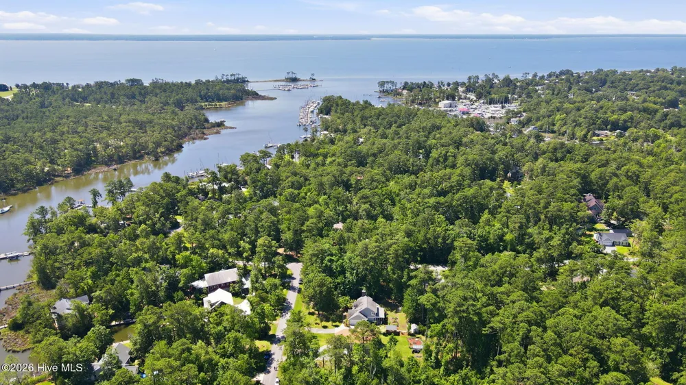 503 Audubon Drive Oriental, NC 28571