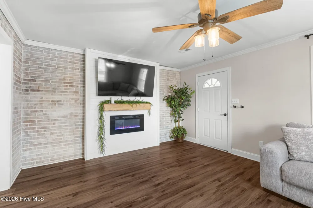 396 Edwards Road Beulaville, NC 28518