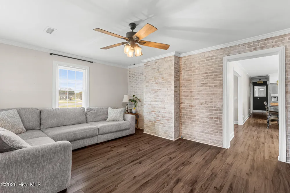 396 Edwards Road Beulaville, NC 28518