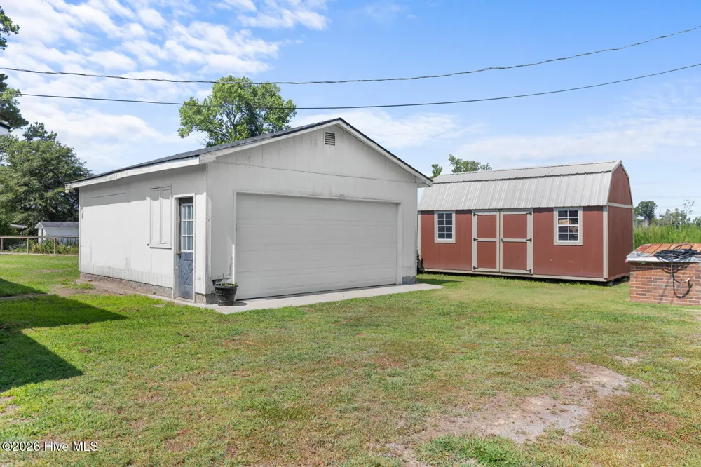 396 Edwards Road Beulaville, NC 28518