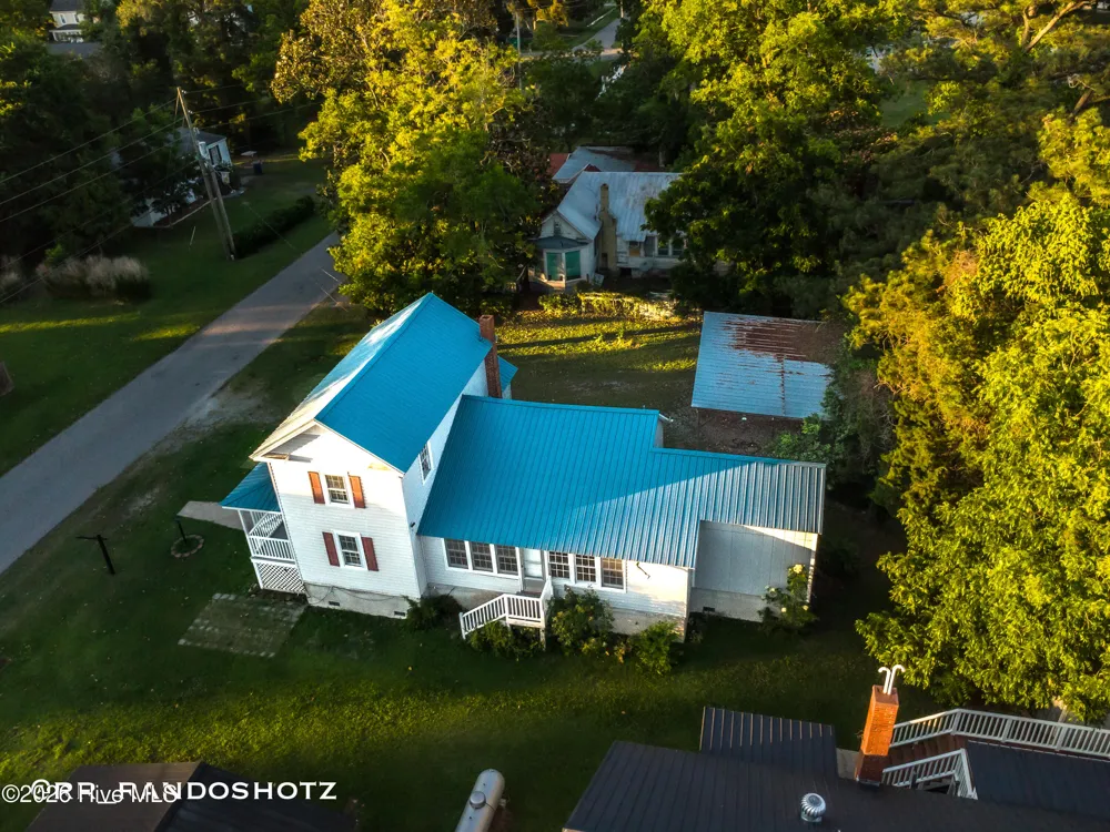 436 Edward Street Belhaven, NC 27810