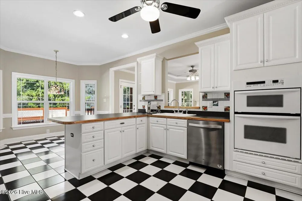 295 Brady Drive Clayton, NC 27520