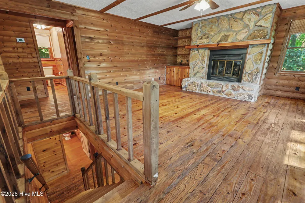 3477 Salem Road Mineral Bluff, GA 30559