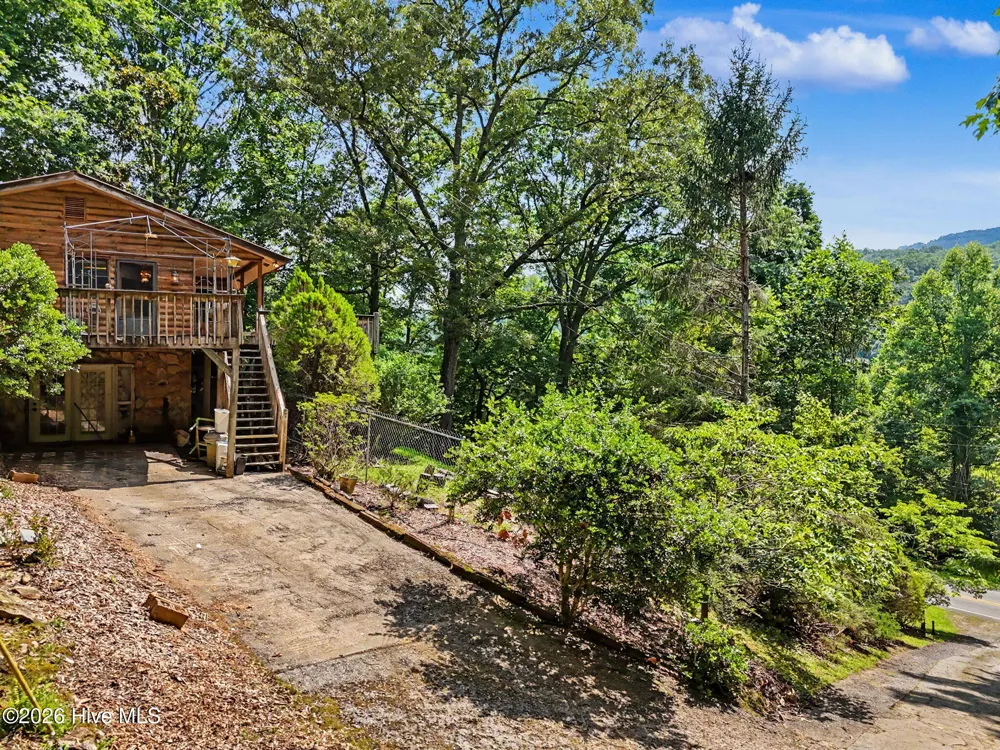 3477 Salem Road Mineral Bluff, GA 30559