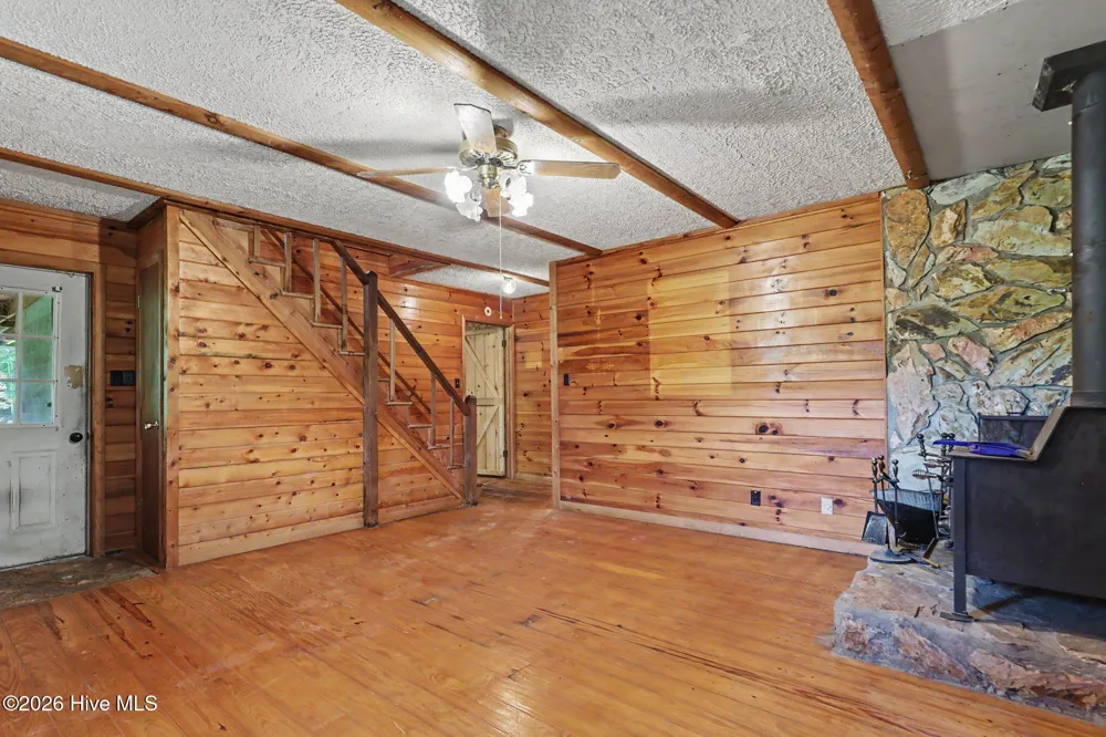 3477 Salem Road Mineral Bluff, GA 30559