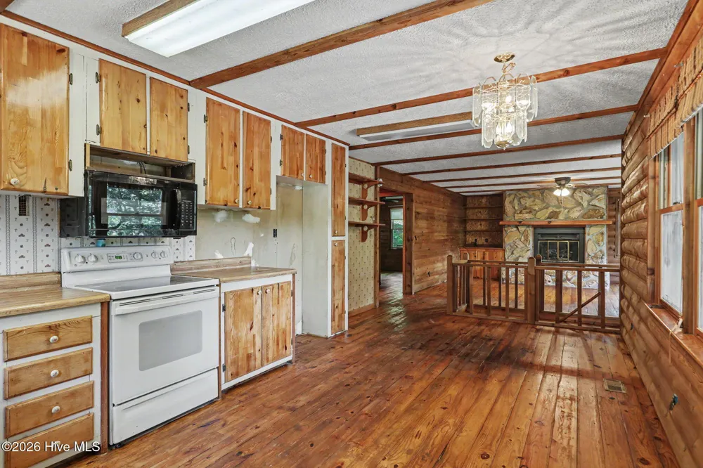 3477 Salem Road Mineral Bluff, GA 30559
