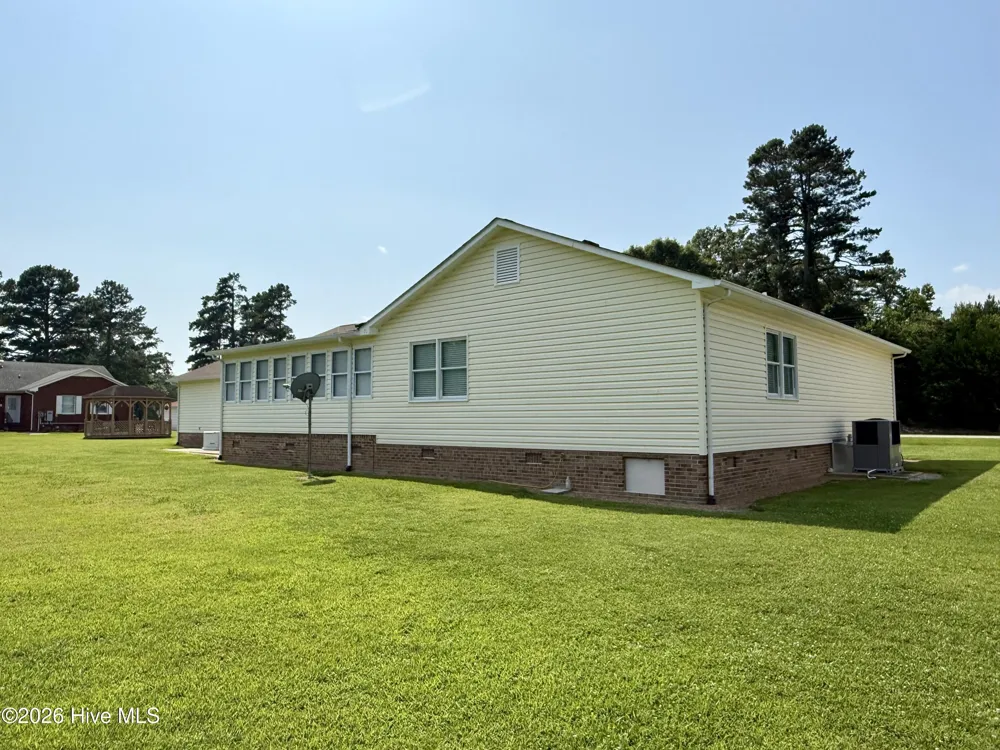 536 Francis Mill Road Aulander, NC 27805