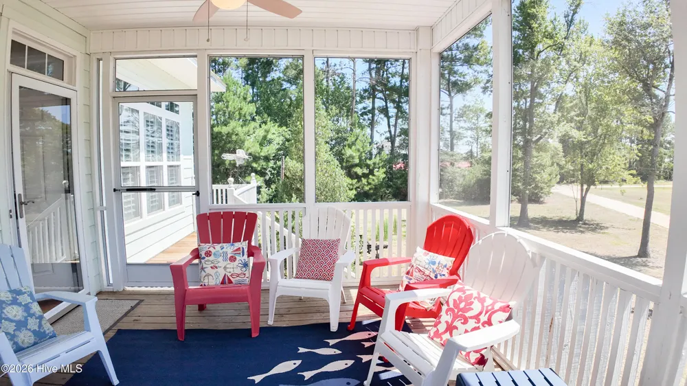 97 Woodbury Road Elizabethtown, NC 28337