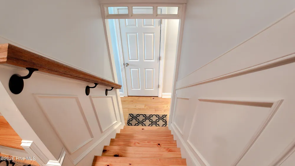 97 Woodbury Road Elizabethtown, NC 28337