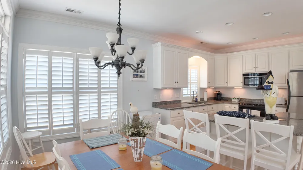97 Woodbury Road Elizabethtown, NC 28337