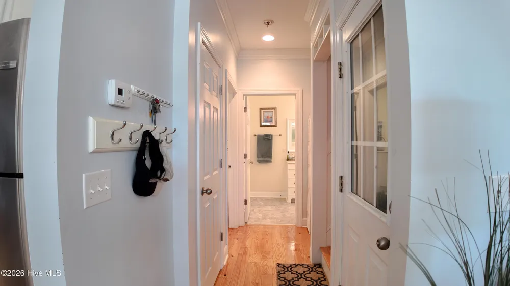 97 Woodbury Road Elizabethtown, NC 28337