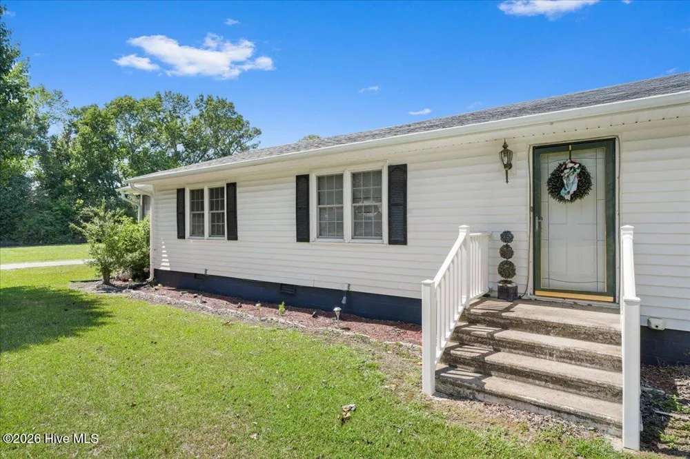 396 Ronnie Road Autryville, NC 28318