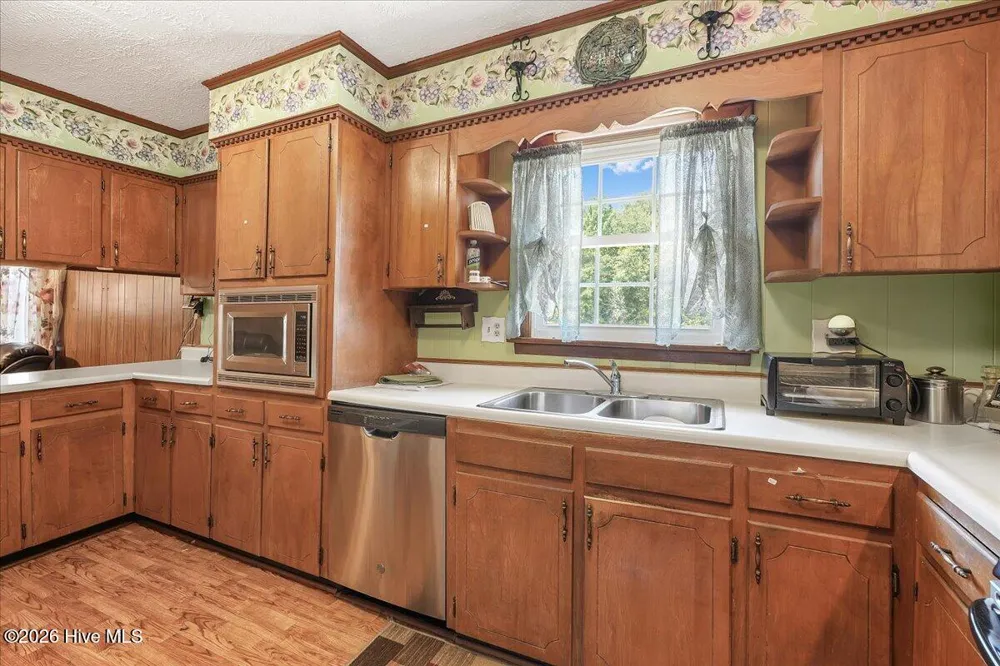 396 Ronnie Road Autryville, NC 28318