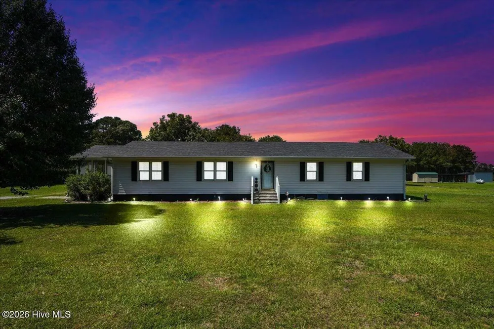 396 Ronnie Road Autryville, NC 28318