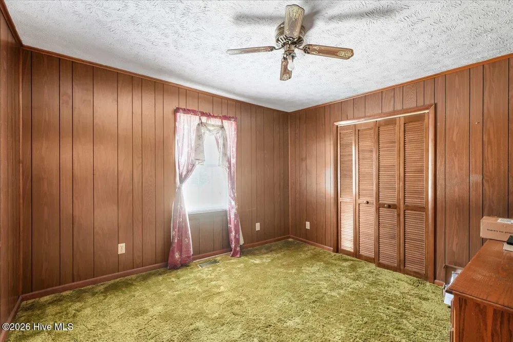 396 Ronnie Road Autryville, NC 28318