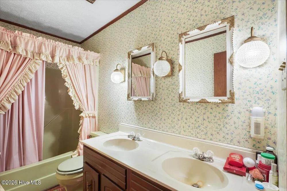 396 Ronnie Road Autryville, NC 28318