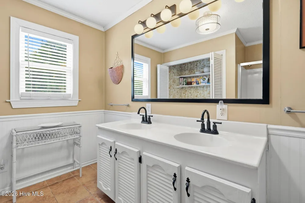 136 Sea Dunes Drive Emerald Isle, NC 28594