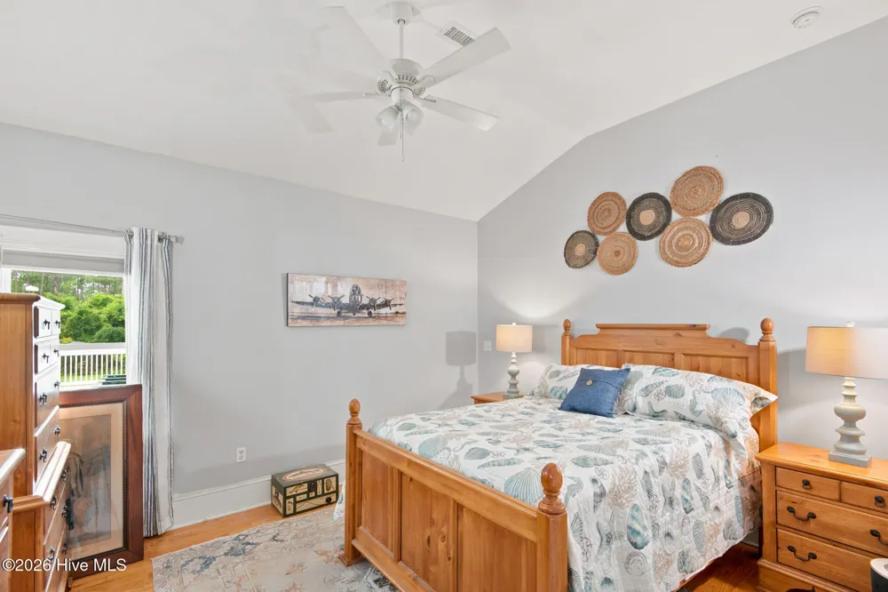 1127 Straits Road Smyrna, NC 28579