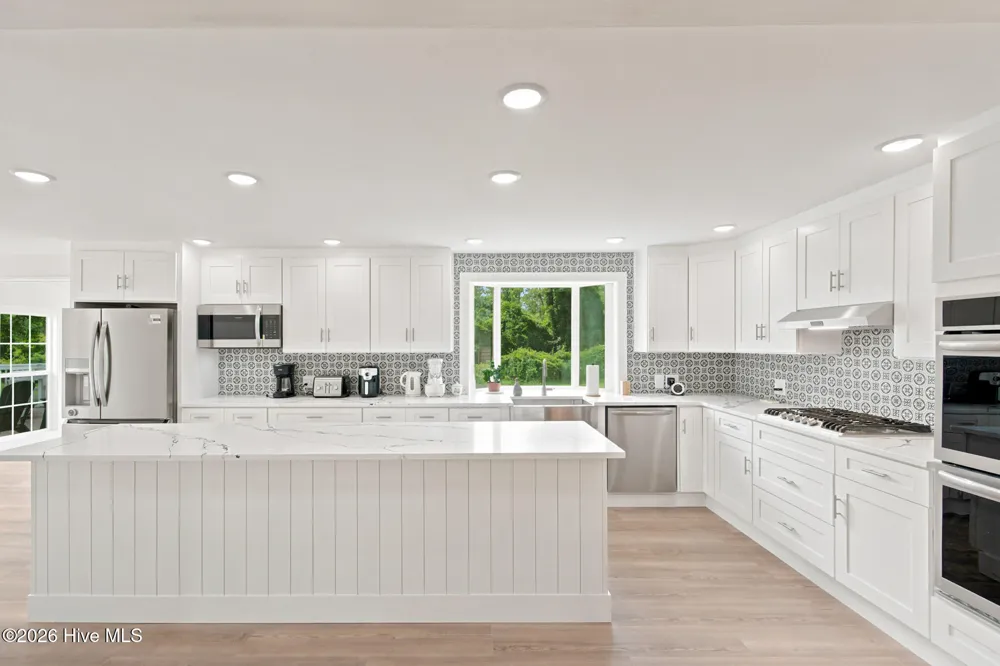 1127 Straits Road Smyrna, NC 28579