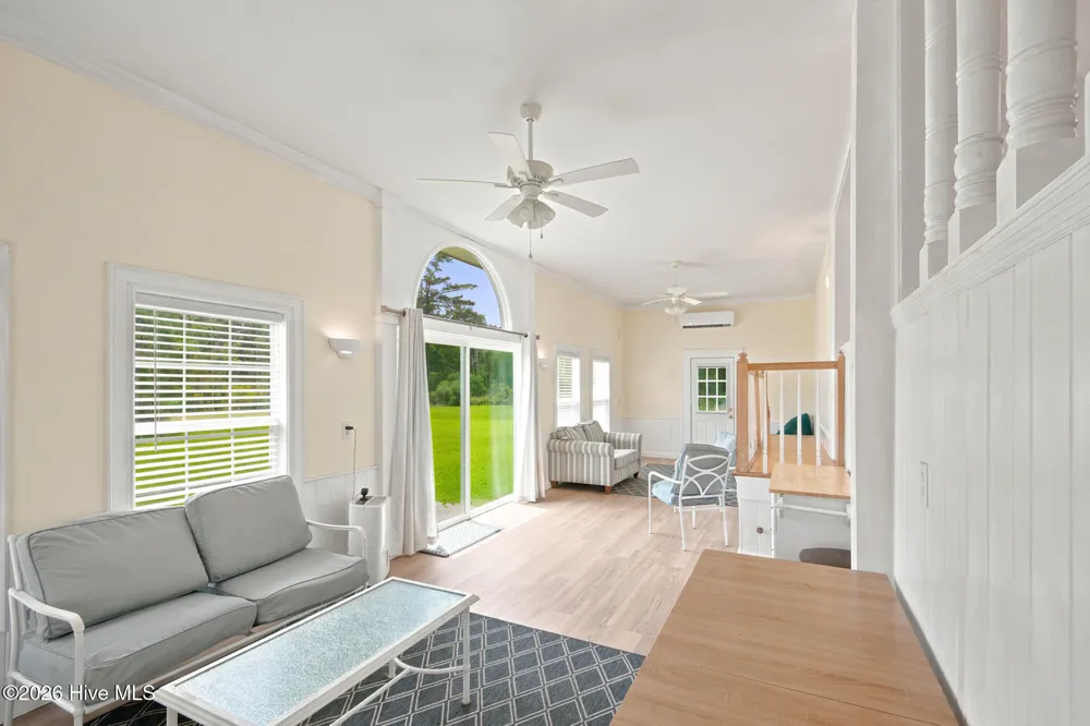 1127 Straits Road Smyrna, NC 28579