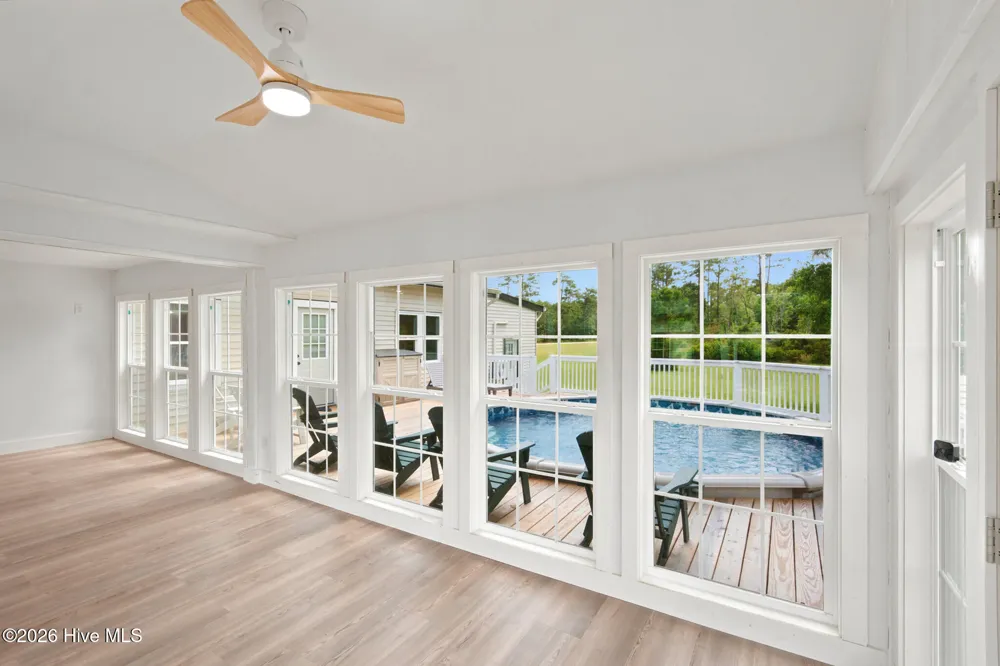1127 Straits Road Smyrna, NC 28579
