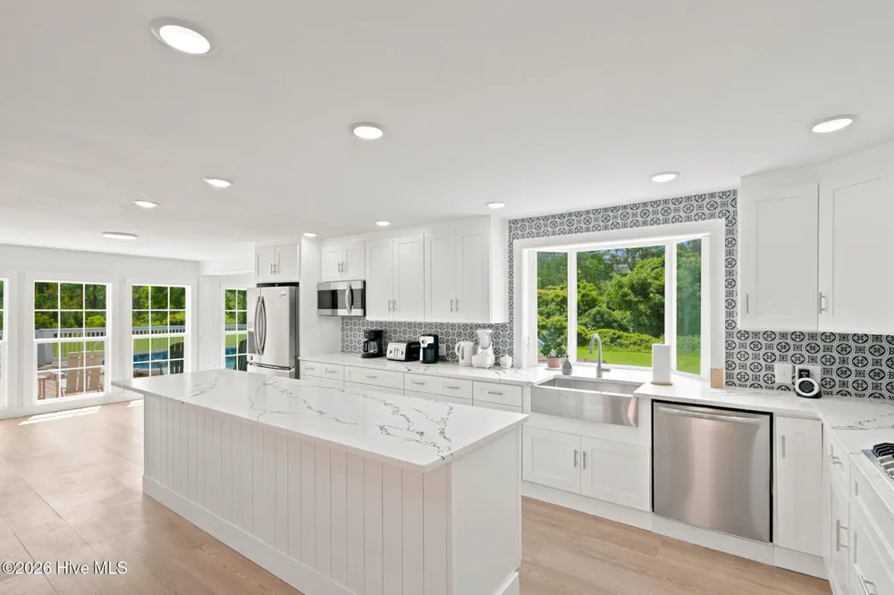 1127 Straits Road Smyrna, NC 28579