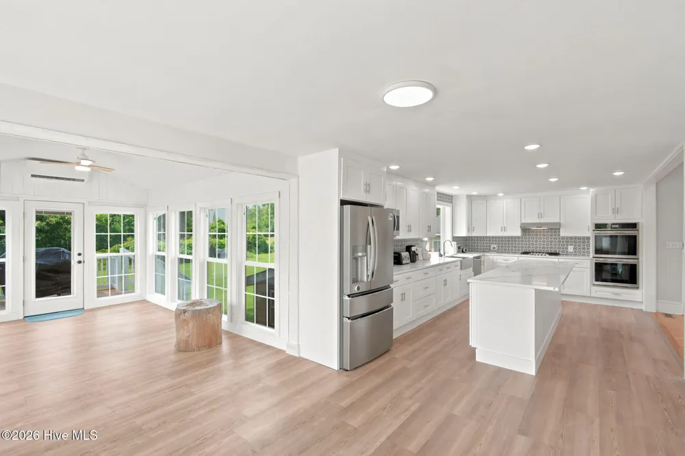 1127 Straits Road Smyrna, NC 28579
