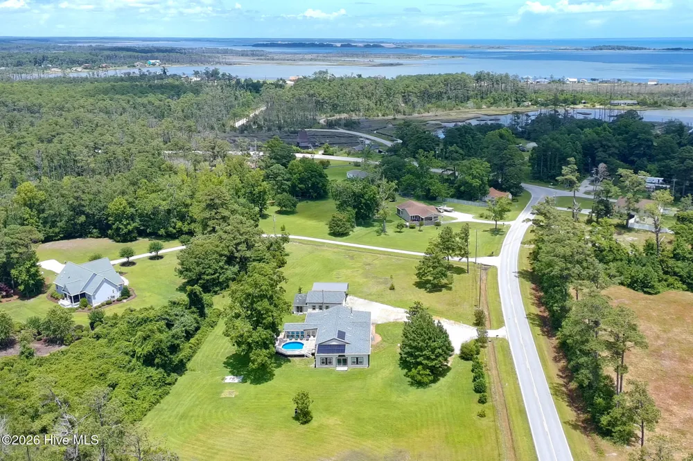 1127 Straits Road Smyrna, NC 28579