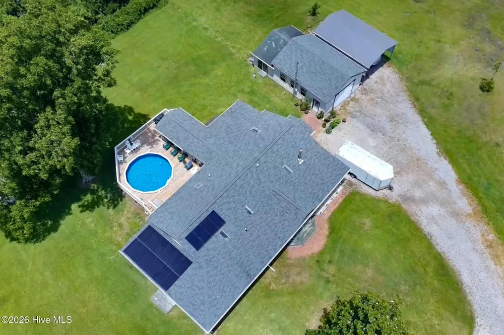1127 Straits Road Smyrna, NC 28579