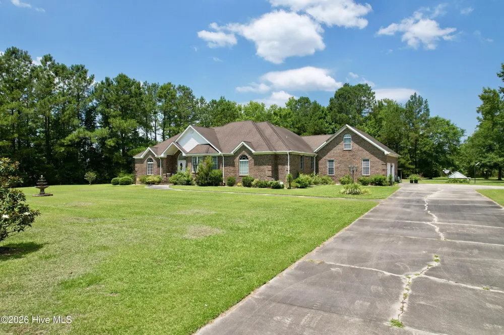 20470 Seven Creeks Highway Tabor City, NC 28463