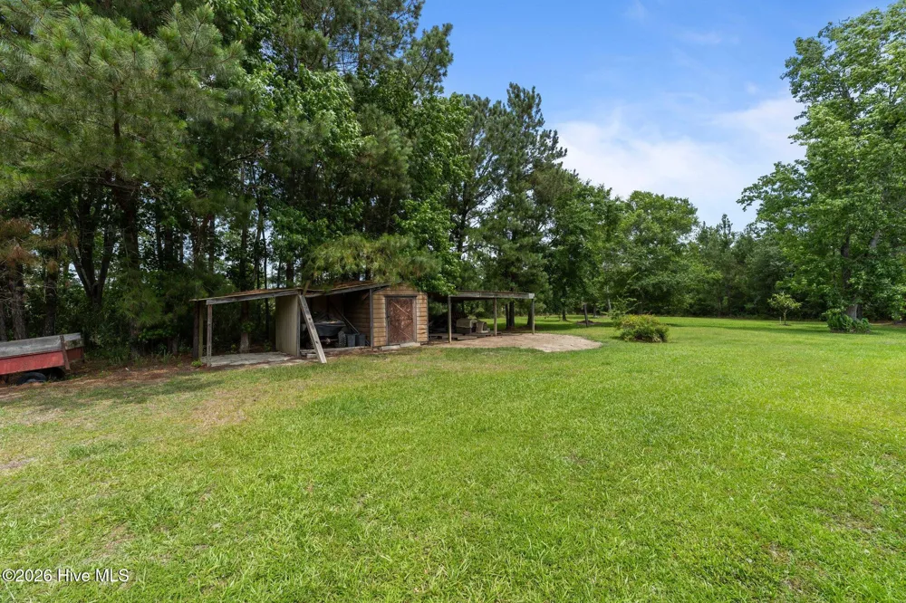20470 Seven Creeks Highway Tabor City, NC 28463