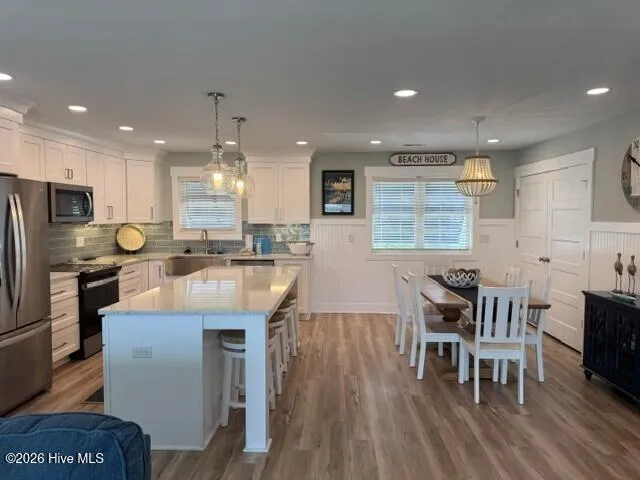 102 W Dobbs Street Atlantic Beach, NC 28512