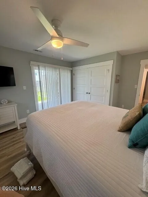 102 W Dobbs Street Atlantic Beach, NC 28512