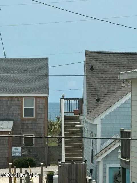 102 W Dobbs Street Atlantic Beach, NC 28512