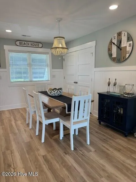 102 W Dobbs Street Atlantic Beach, NC 28512