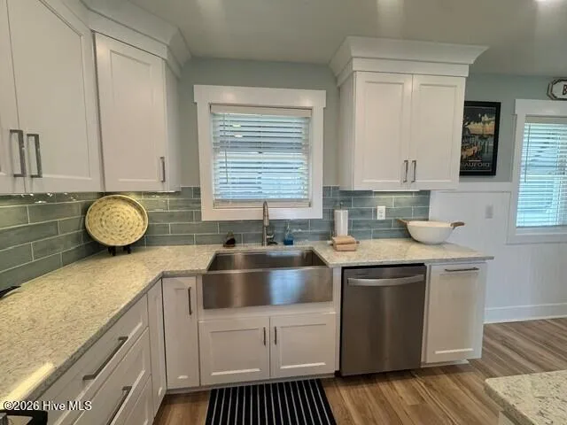 102 W Dobbs Street Atlantic Beach, NC 28512