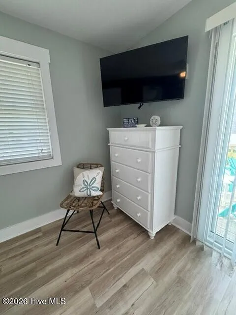 102 W Dobbs Street Atlantic Beach, NC 28512