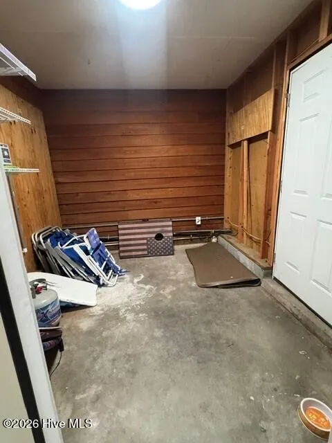 102 W Dobbs Street Atlantic Beach, NC 28512