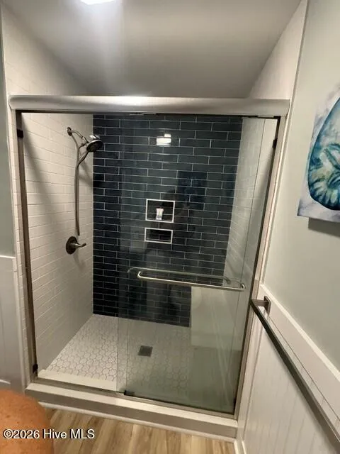102 W Dobbs Street Atlantic Beach, NC 28512