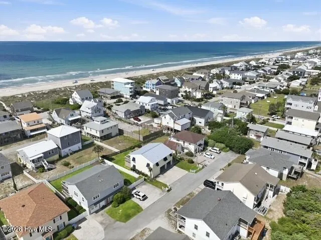 102 W Dobbs Street Atlantic Beach, NC 28512