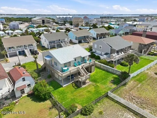 102 W Dobbs Street Atlantic Beach, NC 28512